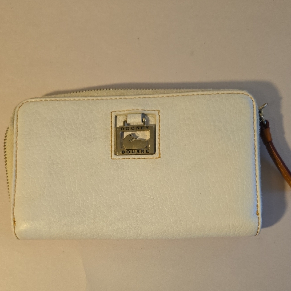 Dooney & Bourke Cream Leather Zip Wallet